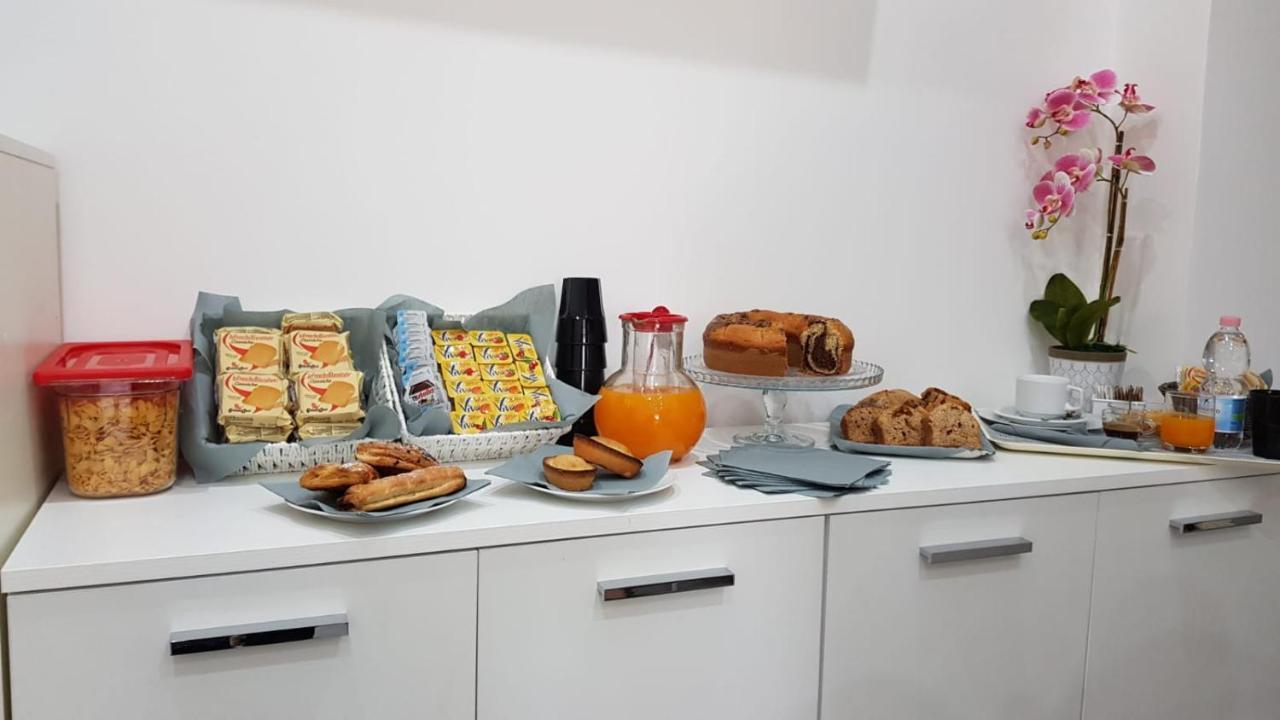 B&B A Casa Di Papi Лиццано Экстерьер фото